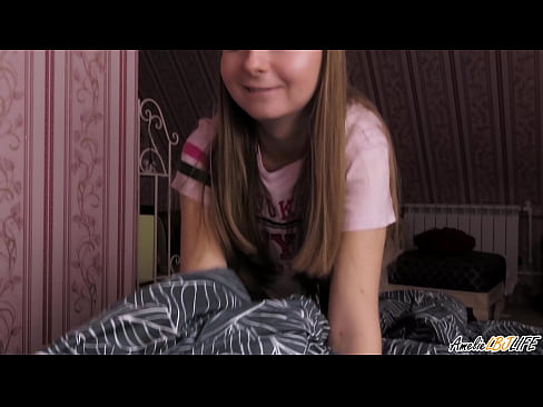 ❤️ Blondinka globoko sesa svojega prijatelja in dobi spermo v usta ❤️❌ Fucking video na sl.hqpornvideos.ru ☑