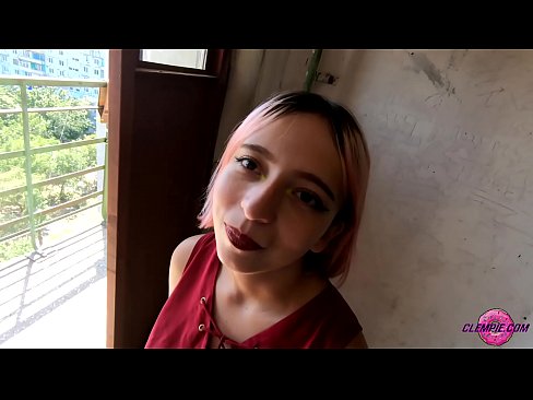 ❤️ Študentka čutno sesa neznanca v zaledju - sperma na njegovem obrazu ❤️❌ Fucking video na sl.hqpornvideos.ru ☑
